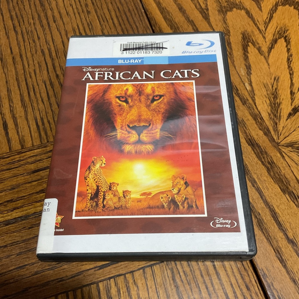 Disney nature blu-ray disc: AFRICAN CATS
